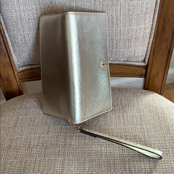 Tory Burch Emerson Slim Wristlet Envelope Wallet - Picture 9 of 11